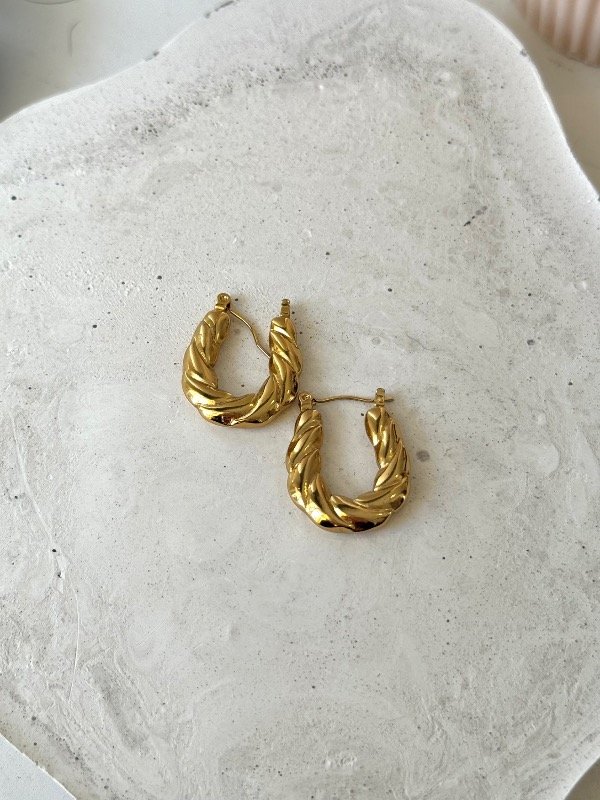 Producto - Acero dorado argollas largas