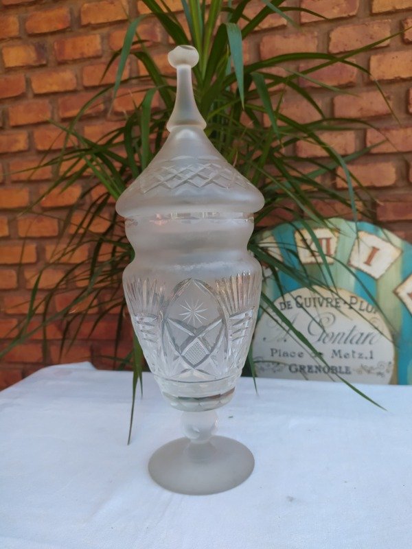 Producto - Potiche de cristal tallado esmerilado