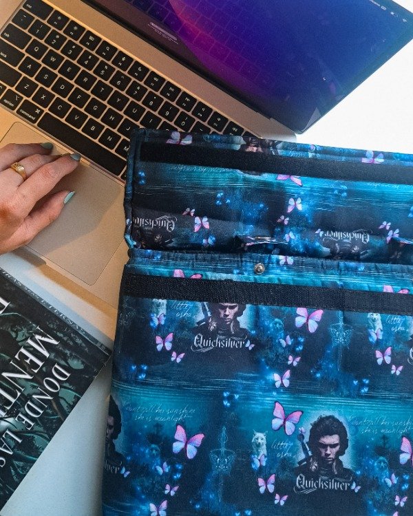 Producto - Funda para notebook Quicksilver IMPERMEABLE