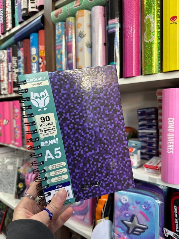 Producto - Cuaderno A5 Pixel Violeta Rayado
