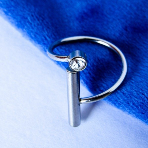 Producto - Anillo abierto Barra y Strass