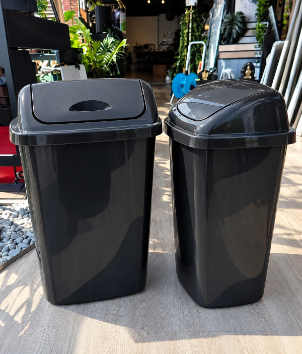 Producto - CESTO PENDULO NEGRO 25 LITROS