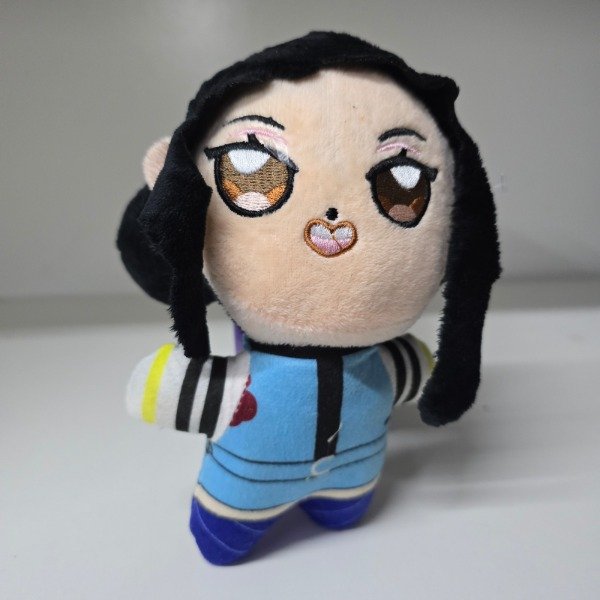 Producto - Peluche: Zoey [18cm] (Guerreras KPOP)
