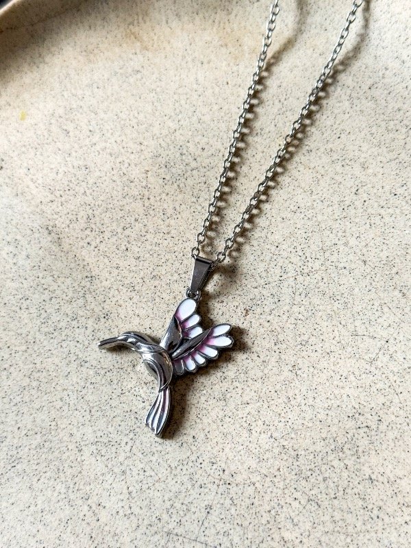 Producto - Conjunto acero quirúrgico colibrí esmaltado