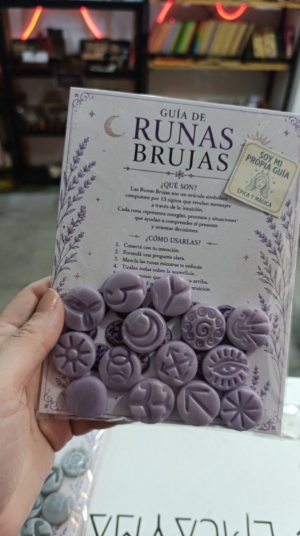 Producto - Runas brujas o wicca
