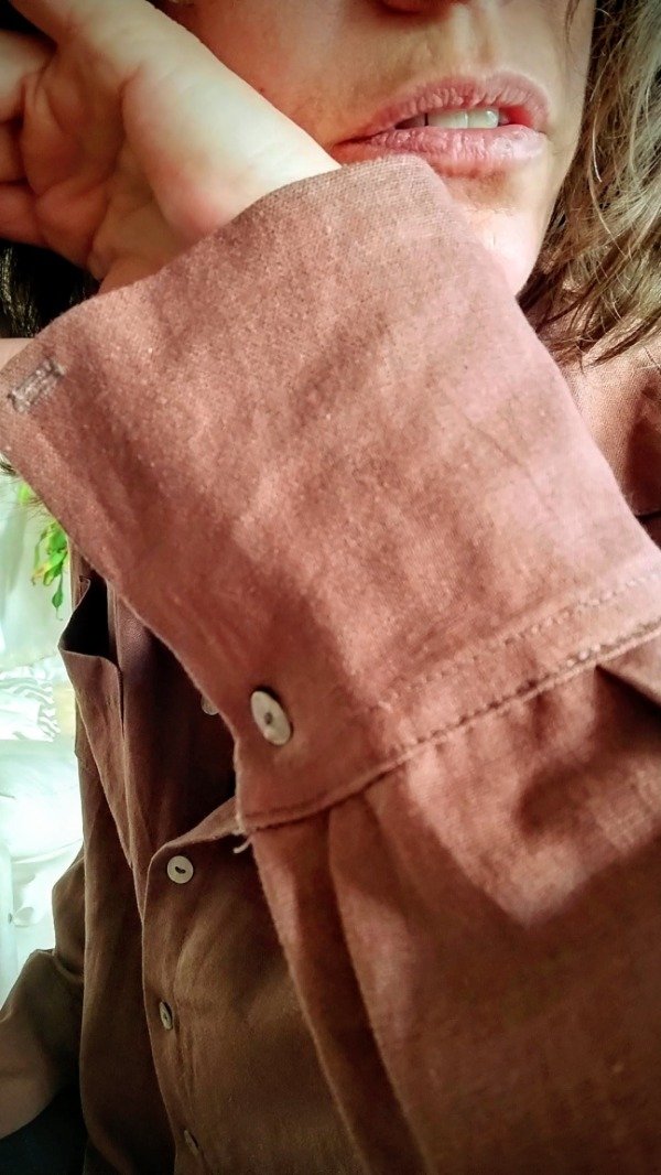 Producto - Camisa de lino chocolate