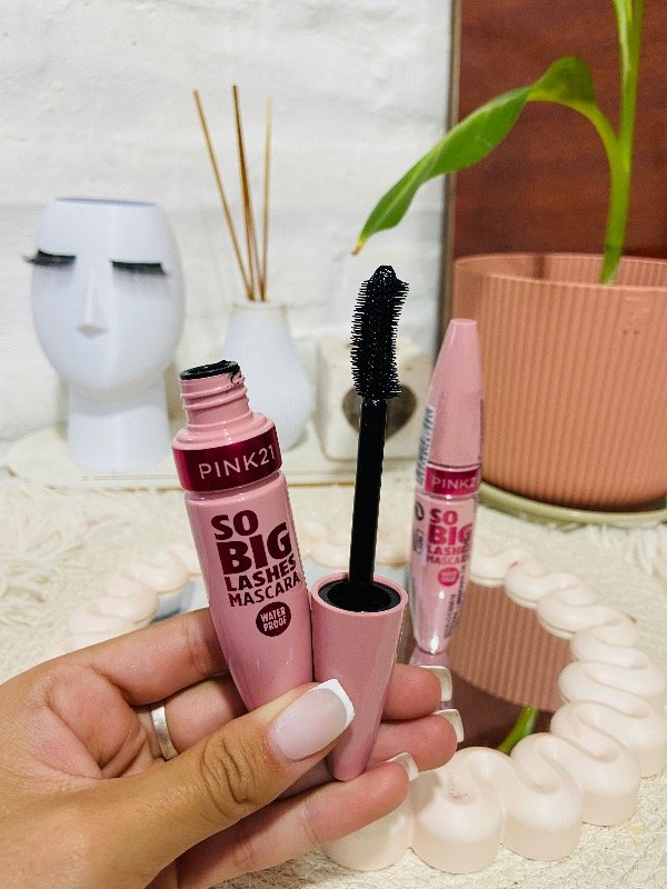 Producto - Mascara de Pestañas So Bigh Pink 21