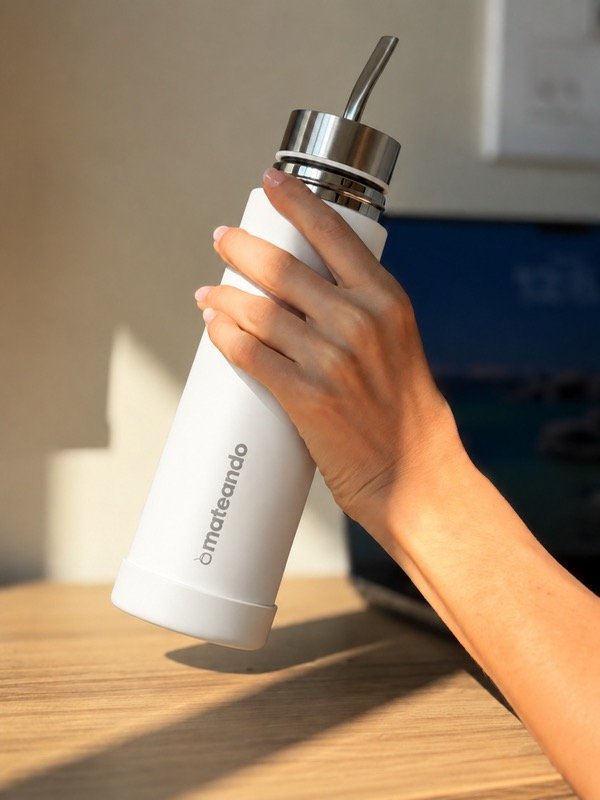 Producto - NUEVO! MATE LISTO AUTOCEBANTE MATEANDO - BLANCO - 2
