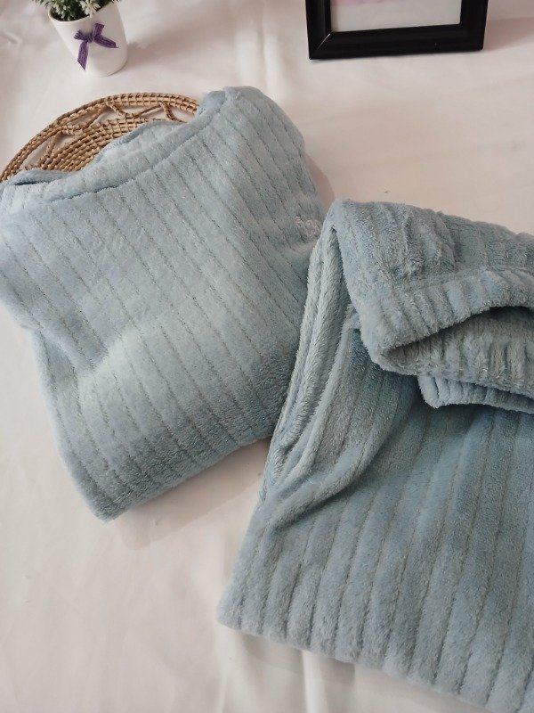 Producto - Pijama Piel rayado liso turquesa T.3