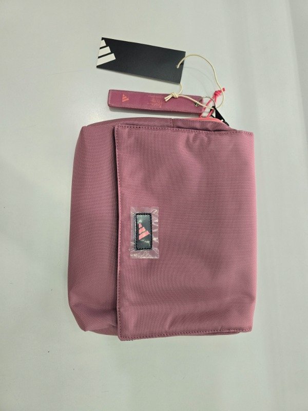 Producto - Neceser Adidas Martita Ortega 2026