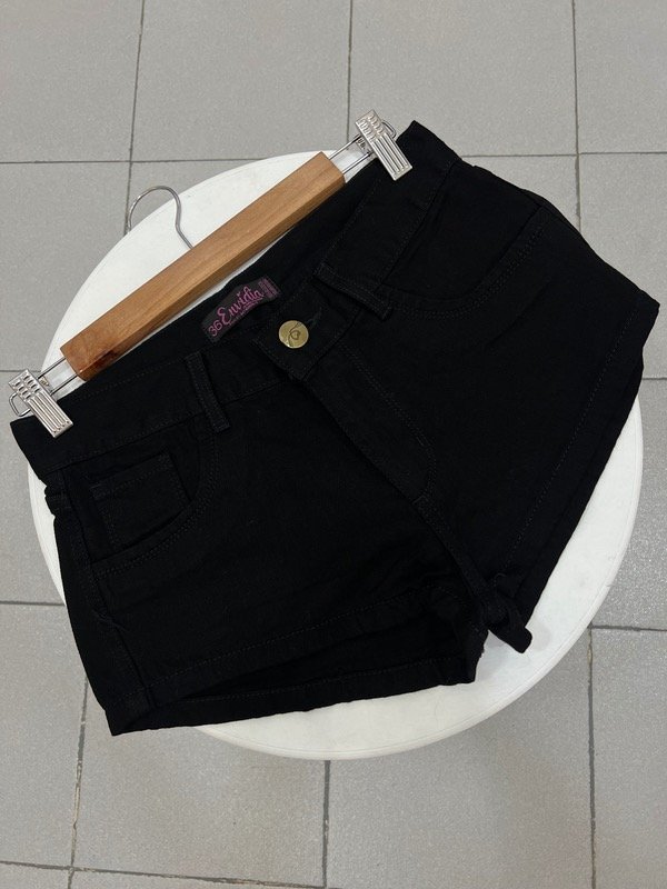 Producto - Short tiro bajo negro