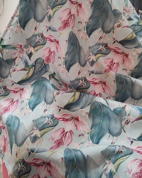 Producto - Mantel impermeable 210x140cm - colibrí