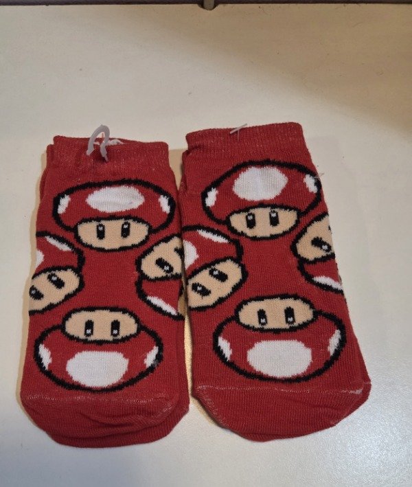 Producto - (UNIDAD ) soquete infantil MARIO BROS T 25 AL 31