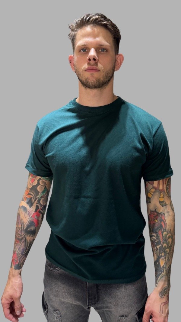 Producto - Remera clásica verde ingles