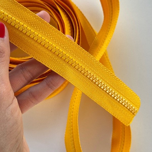 Producto - Cierre diente de perro amarillo oro x 5 mts - 0