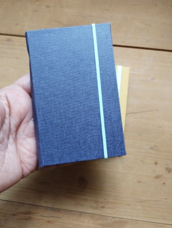 Producto - Sketchbook mini Fabriano Artístico 100 algodón