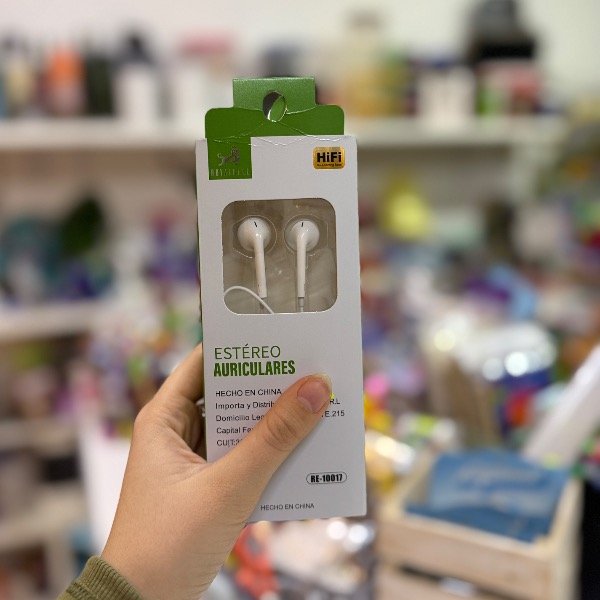Producto - Auricular in ear Tipo C RE-10017 7757