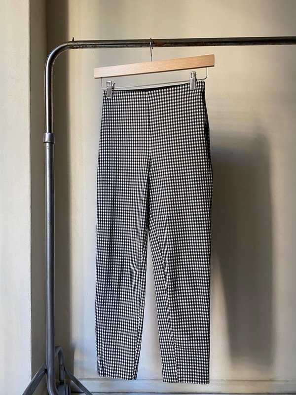 Producto - Pantalón-Calza HyM cuadrille - Clairo vibes