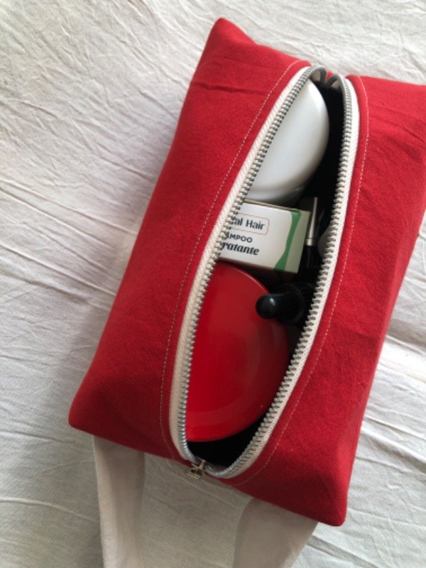 Producto - Estuche DMM colorado y gris perla