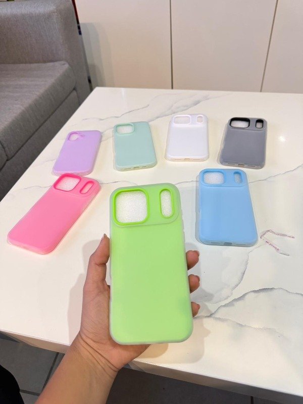 Producto - FUNDA COLOR IPHONE 16