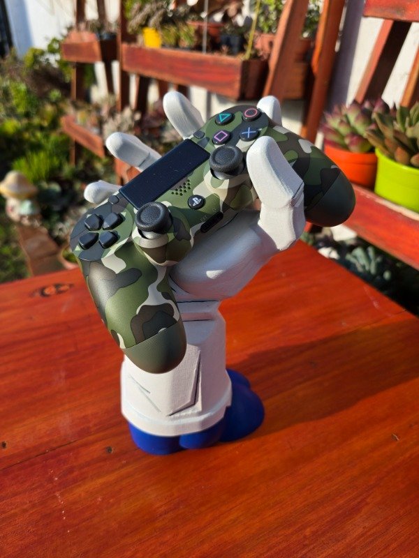 Producto - Soporte Joystick mano Vegeta
