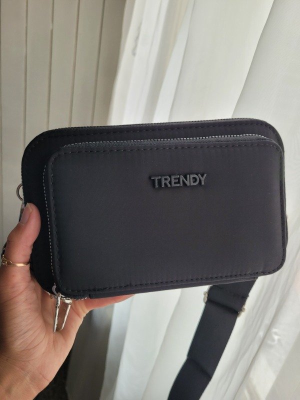 Producto - Portacelular Trendy negro impermeable