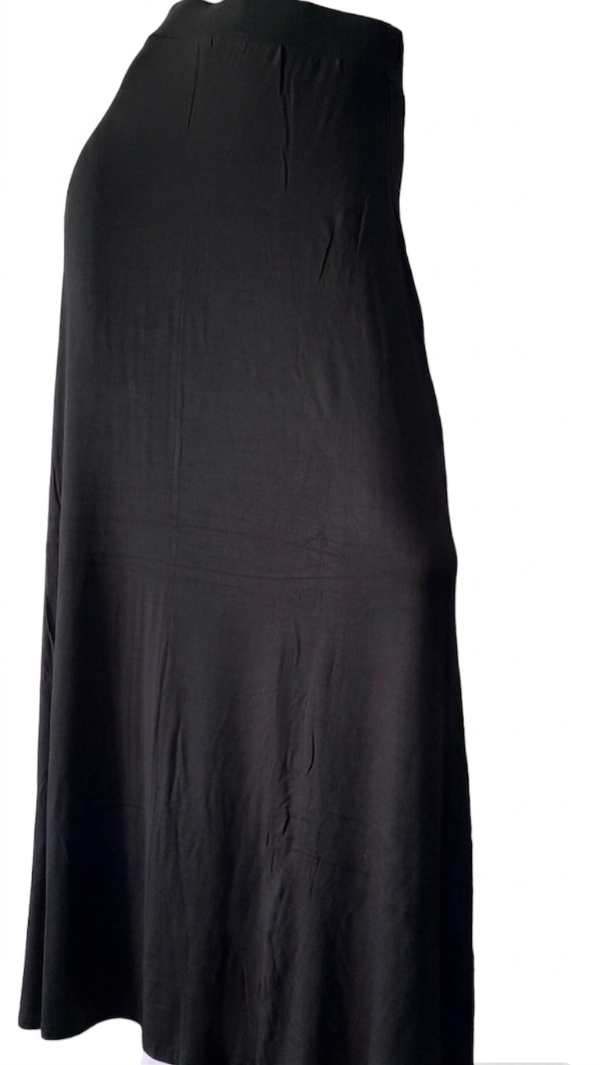 Producto - FALDA EVASE NEGRA TS