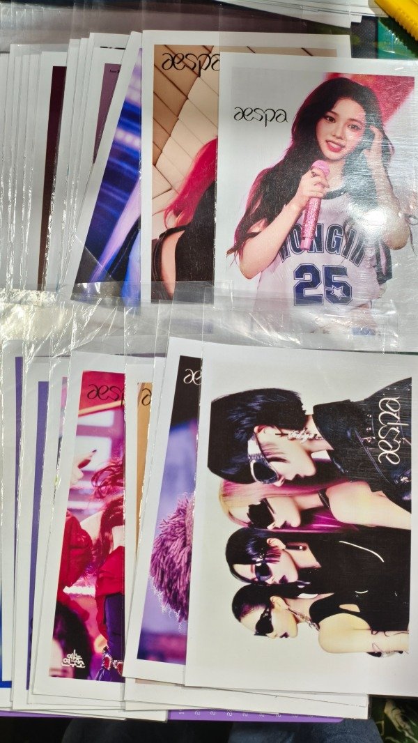Producto - PROMO MINI POSTER X 5 de AESPA