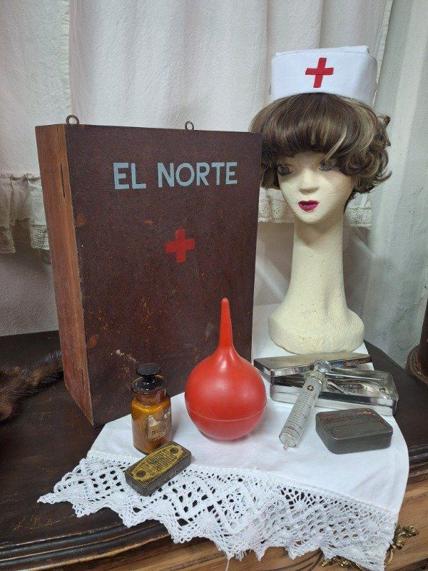 Producto - Botiquín de medicina madera - 8