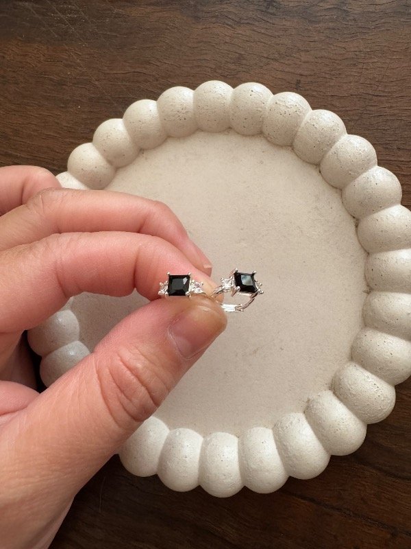 Producto - Argollitas cubik negro AB