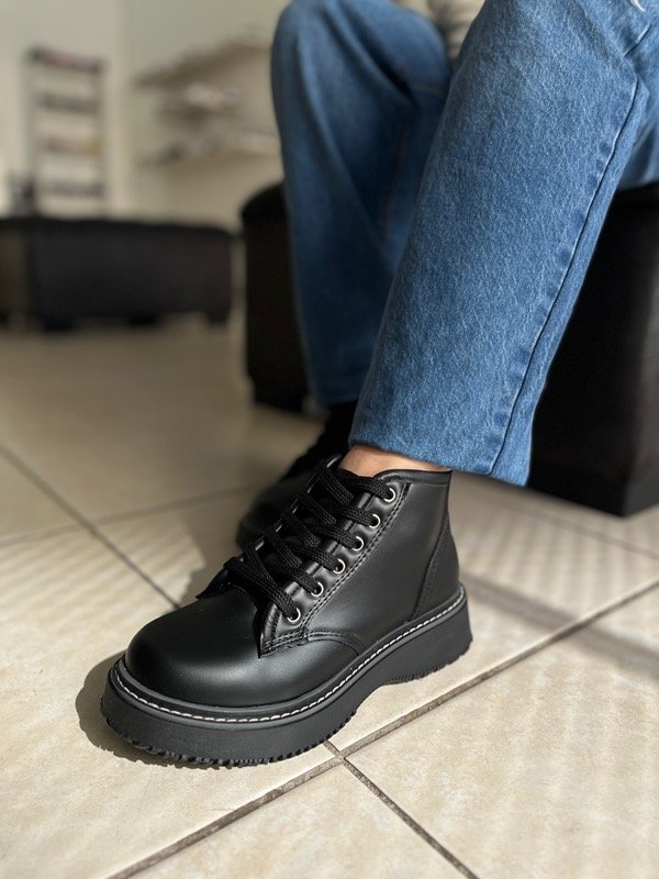 Producto - Borcegos Chavela Negras