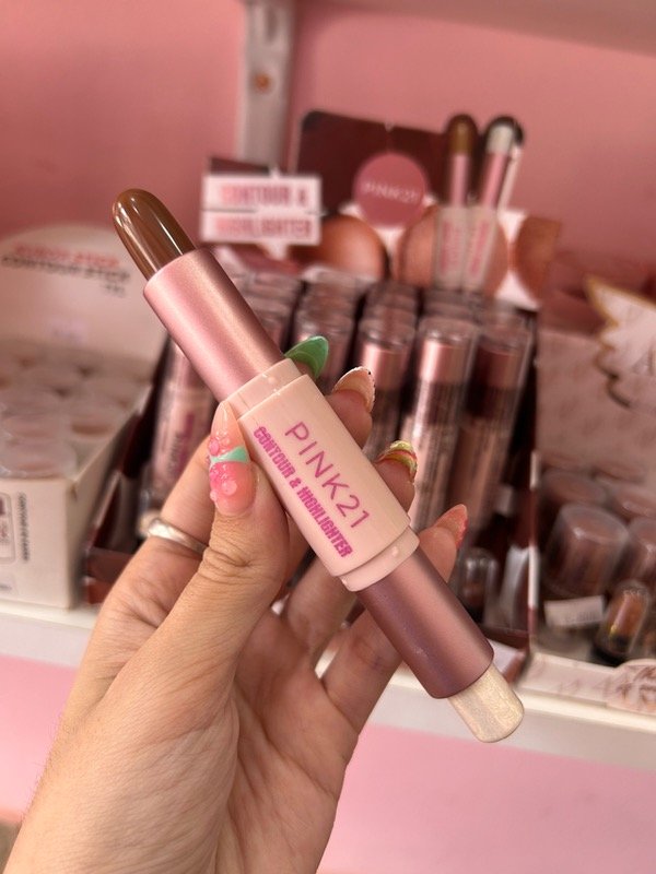 Producto - Contorno + iluminador PINK21 dúo