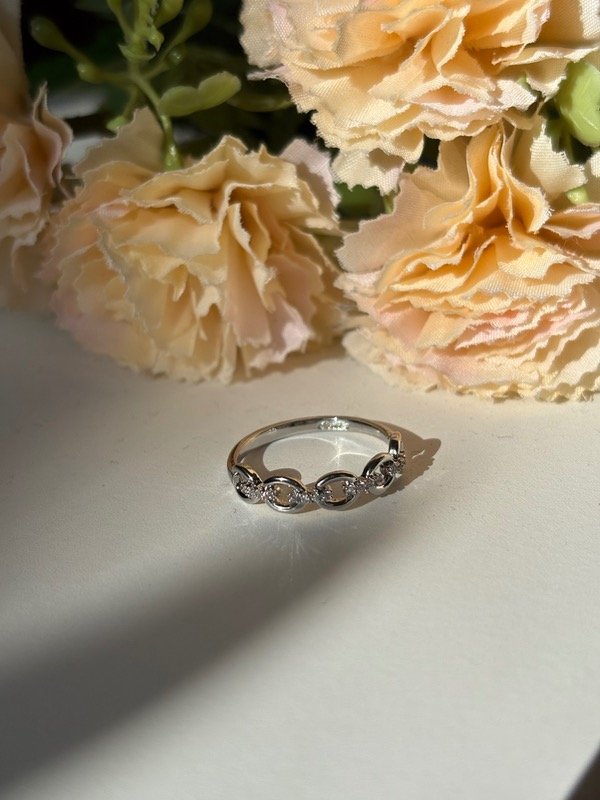 Producto - Anillo trébol acero quirúrgico 17