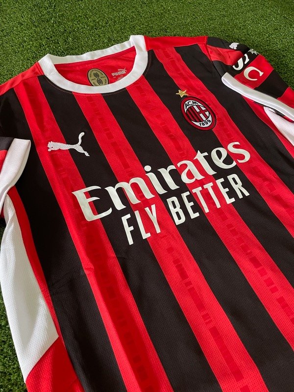 Producto - Milan Local 2024 Versión Hincha
