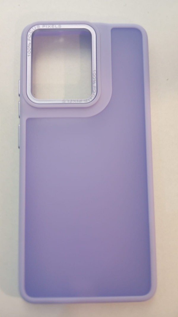 Producto - Funda Lila Translúcido XAEA Espacio para Moto G86