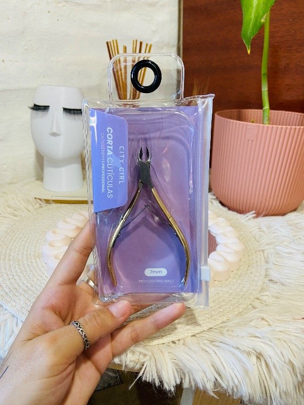 Producto - Cortacuticulas City Girl