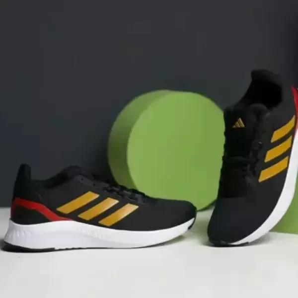 Producto - Run Falcon 3.0 dorado