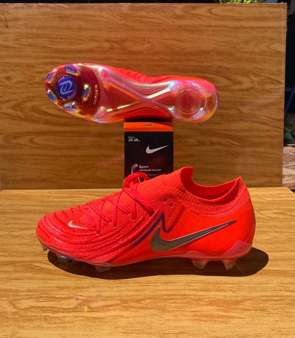Producto - Botines Nike Phantom GX 2