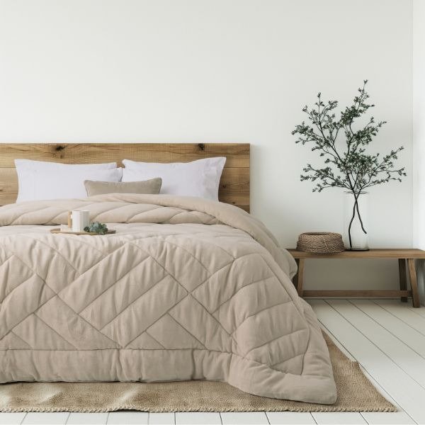 Producto - Edredón acolchado Ottawa 2 plazas y media beige claro
