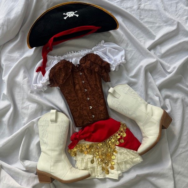 Producto - Disfraz pirata completo (sin botas)