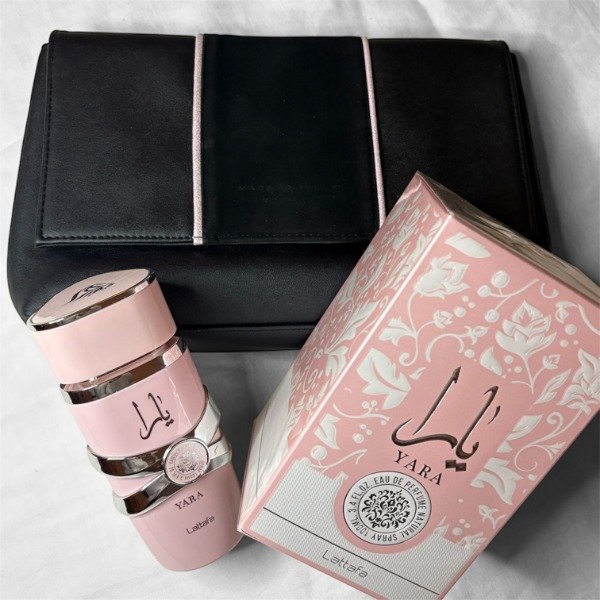 Producto - YARA ROSA LATTAFA 100ML + CARTERA ROCHAS