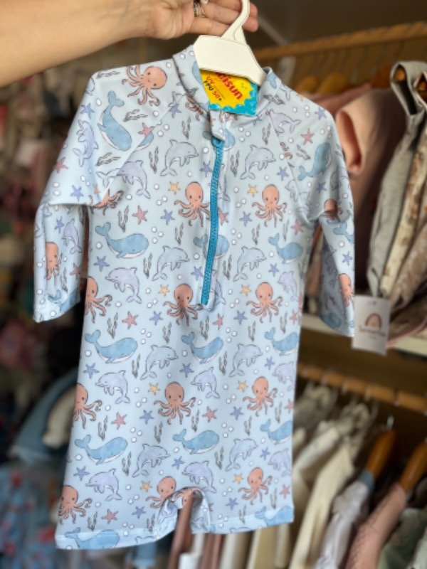 Producto - Enterito Uv ballena