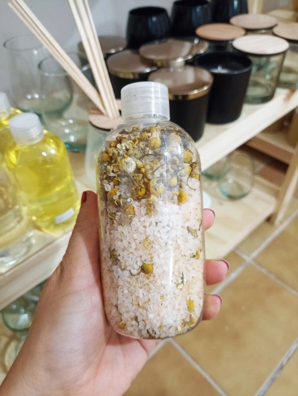 Producto - Sal de baño con Hierbas y aceite esencial