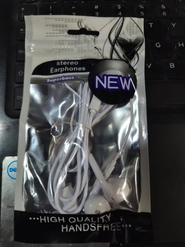 Producto - Auricular new superbass tipo c