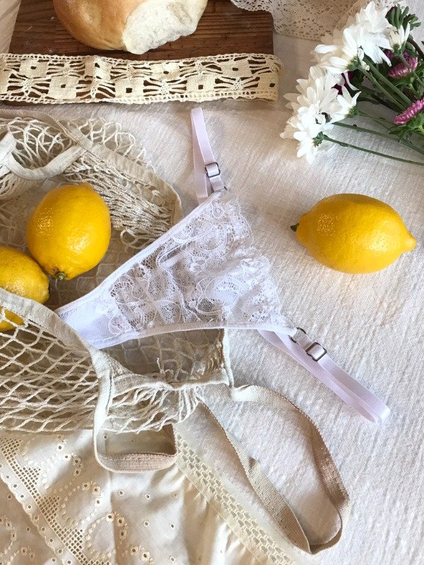 Producto - Regulable Daisy D1 puntilla blanca