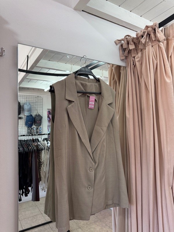 Producto - Chaleco Lola BEIGE