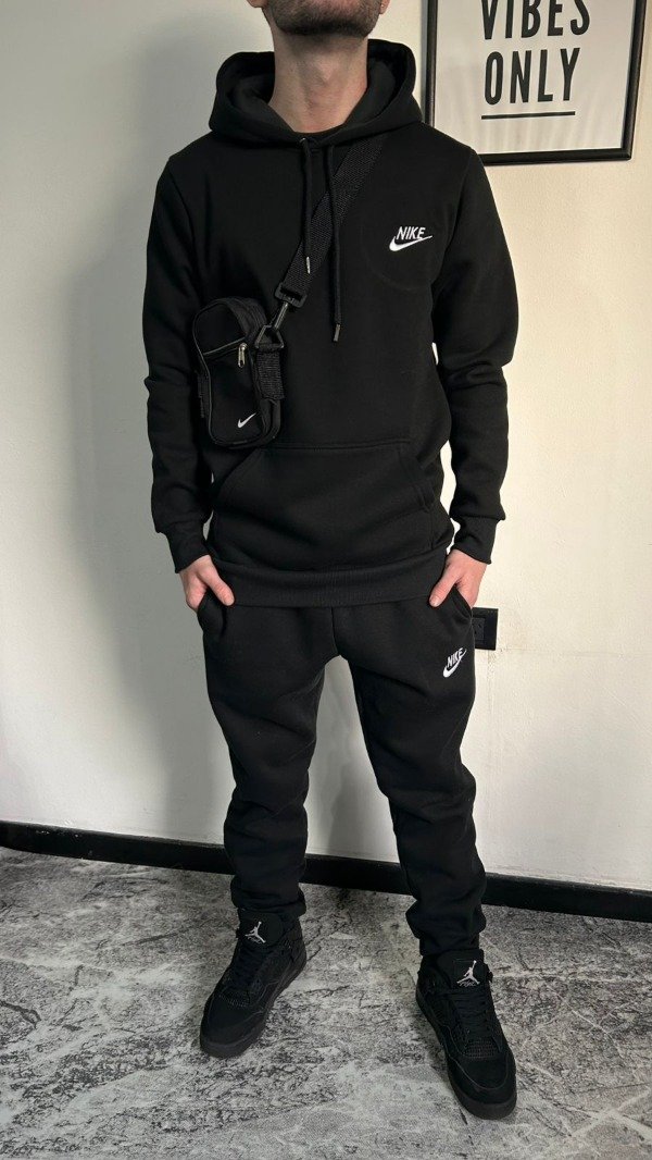 Producto - Conjunto Nike Basic Negro + MEDIAS DE REGALO