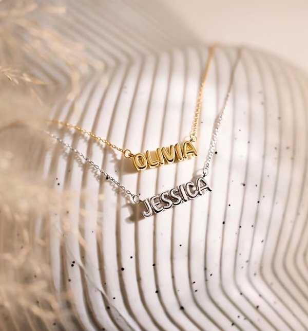 Producto - Collar nombre fuente globo