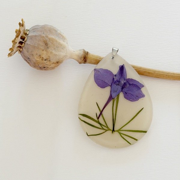 Producto - Dije Espuela grande