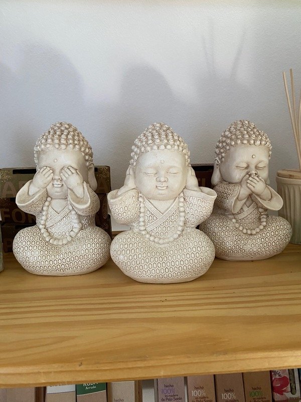 Producto - Trío de Budas con rulos